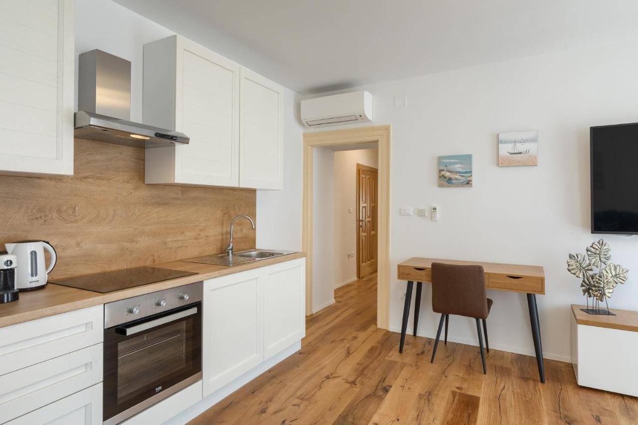 Deluxe Apartment Antonija Poreč Extérieur photo
